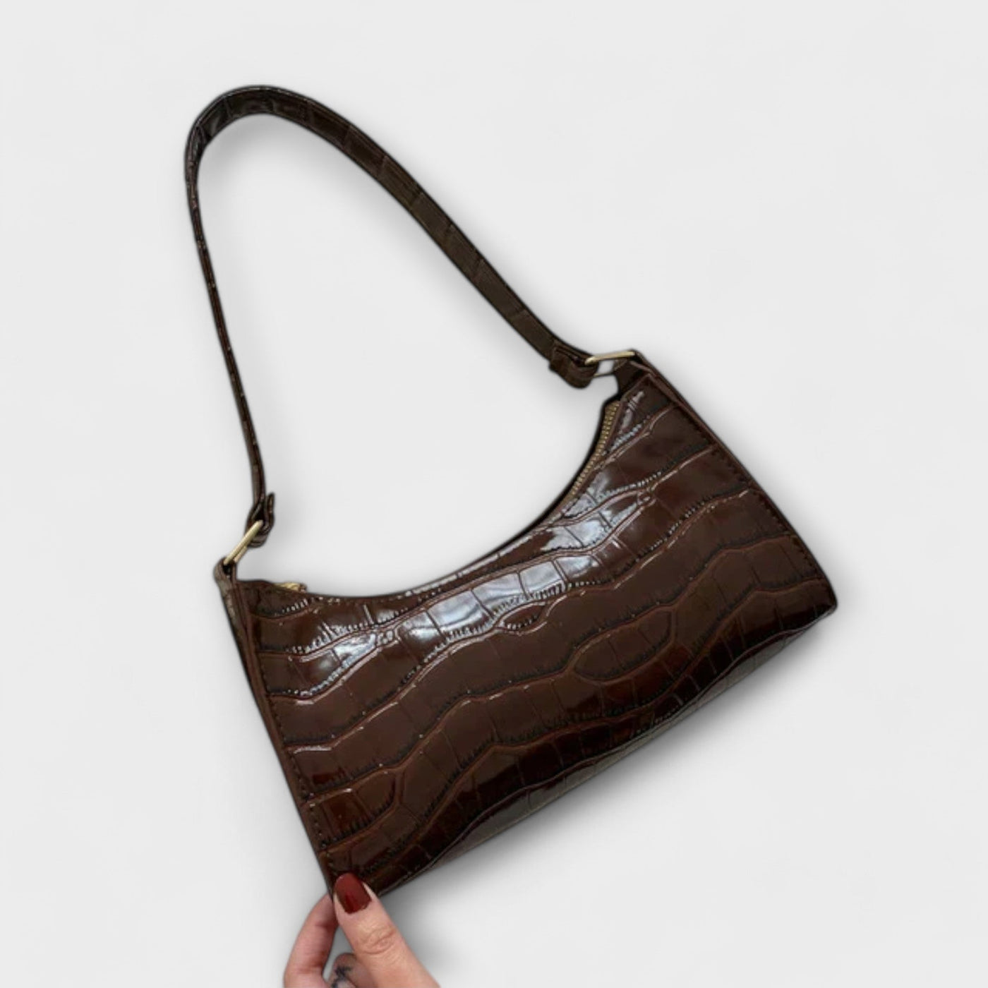 Olivia - Shiny Leather Handbag