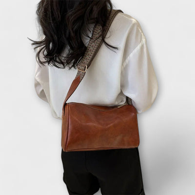 Olivia - Vintage Shoulder Bag